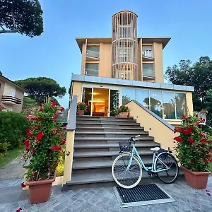 Hotel Florida, Tirrenia