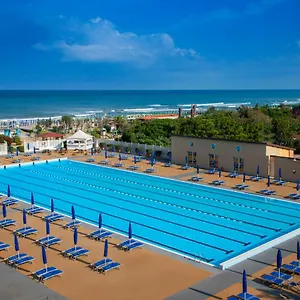 Hotel Grand Continental, Tirrenia